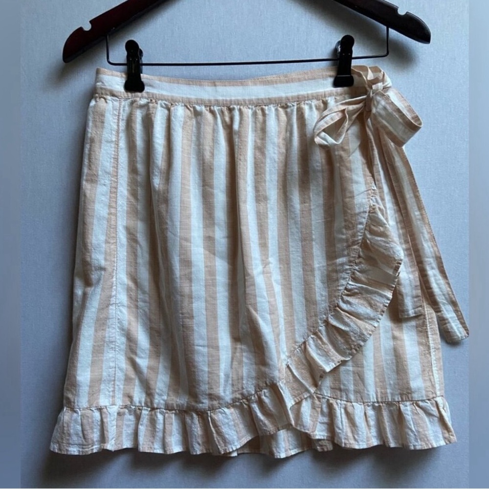 J. Crew linen beige tan striped wrap cotton ruffled skirt Sz 6